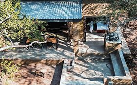 Shongololo Bush Villa